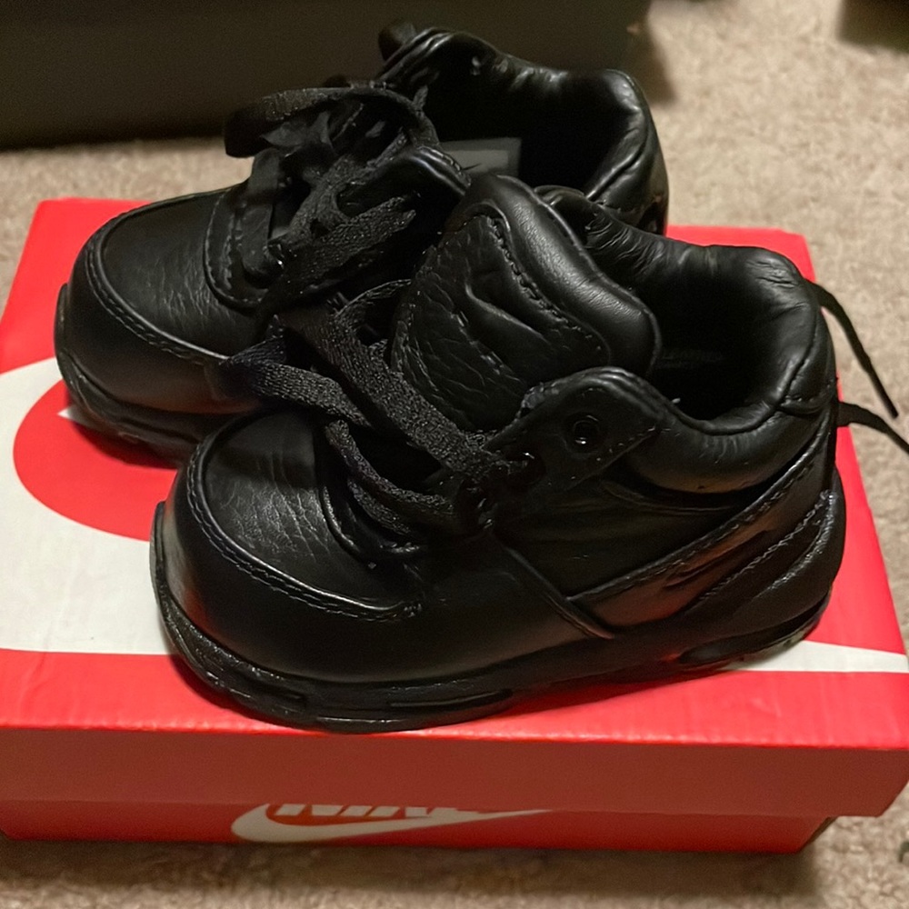Toddler Nike Boots ❤️